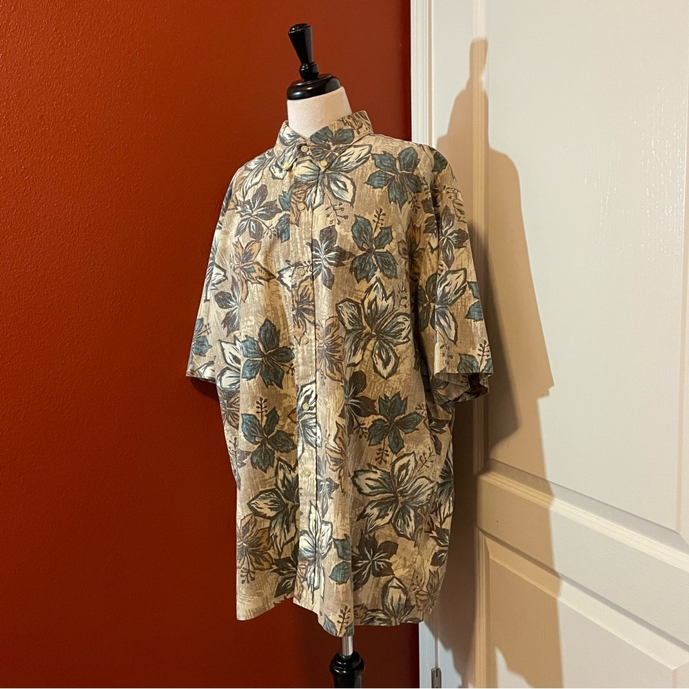 Reyn Spooner Men’s Vintage‎ Floral Short Sleeve Hawaiian Aloha Travel Shirt